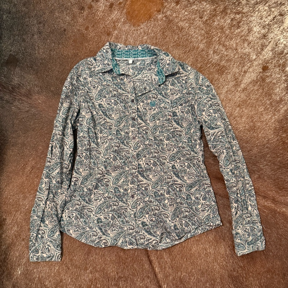 Women’s Cinch Paisley Button Up Shirt